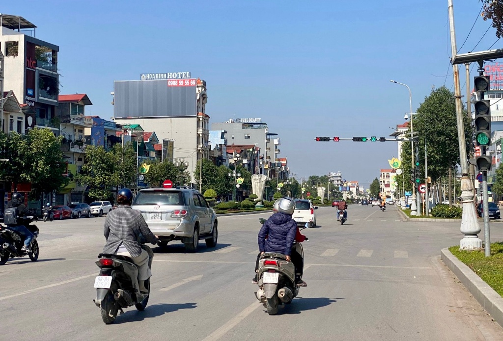 Bac Giang: Strengthen, ensure traffic order and safety during the holiday April 30 - May 1 and...|https://en.bacgiang.gov.vn/detailed-news/-/asset_publisher/MVQI5B2YMPsk/content/bac-giang-strengthen-ensure-traffic-order-and-safety-during-the-holiday-april-30-may-1-and-the-summer-tourism-peak-of-2024