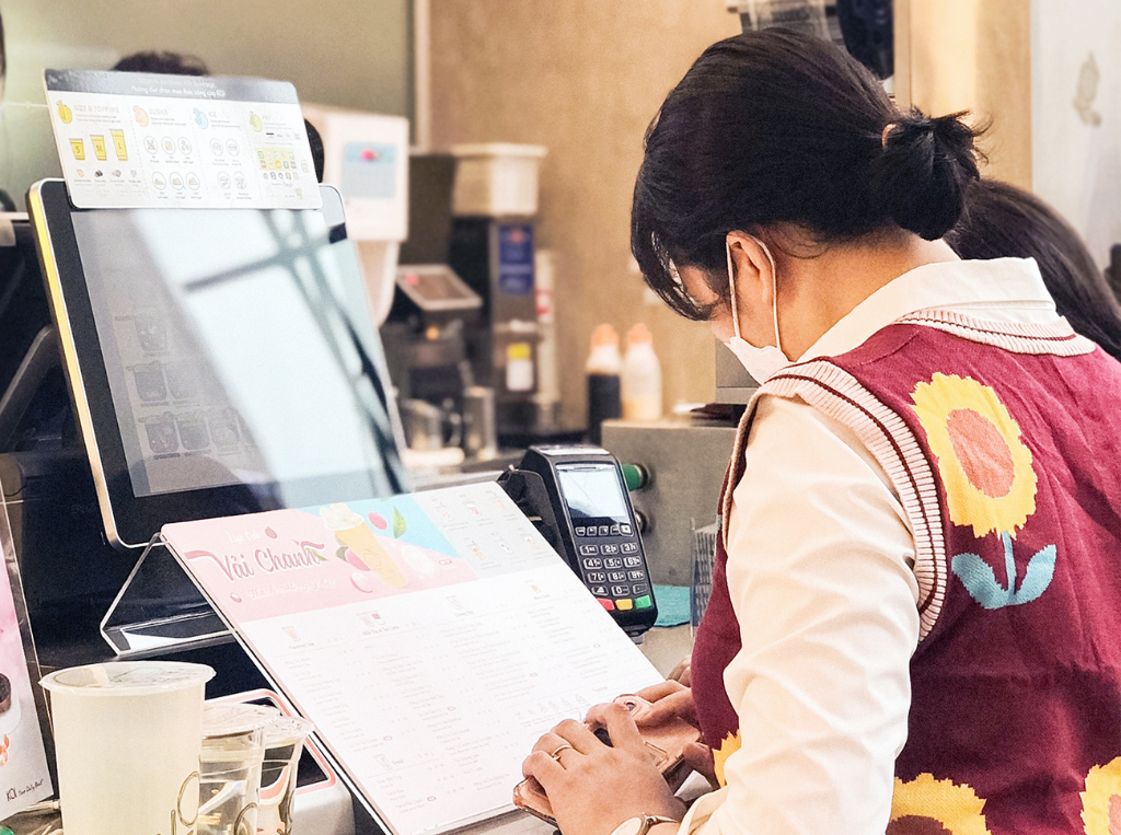 Bac Giang deploys electronic invoices generated from cash registers|https://en.bacgiang.gov.vn/detailed-news/-/asset_publisher/MVQI5B2YMPsk/content/bac-giang-deploys-electronic-invoices-generated-from-cash-registers