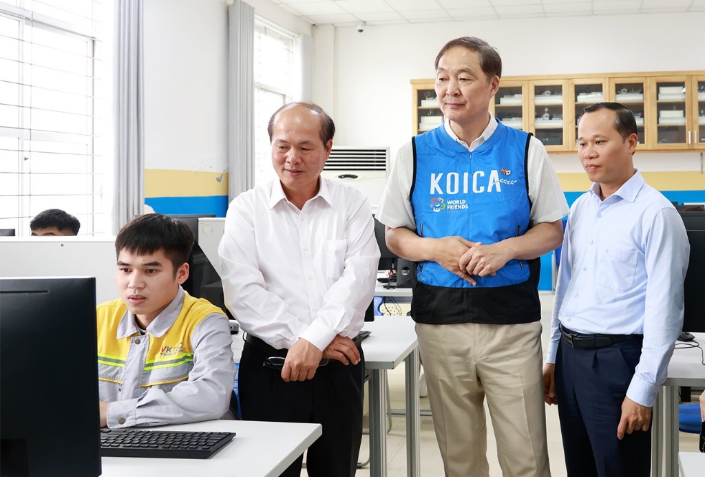 Senior leadership delegation of KOICA (Korea) works in Bac Giang province